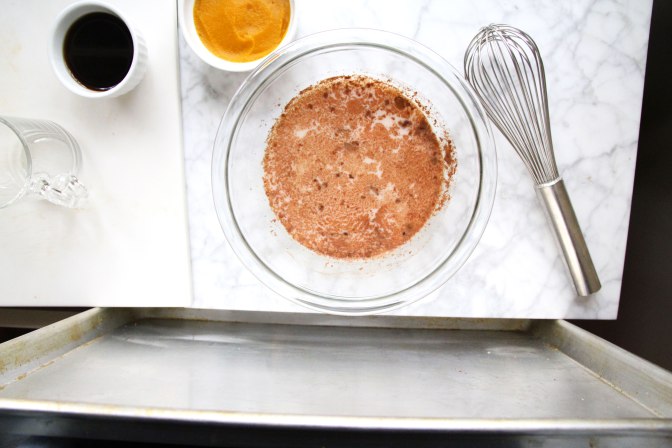 How To: Make an Almond Milk Pumpkin Spice Latte