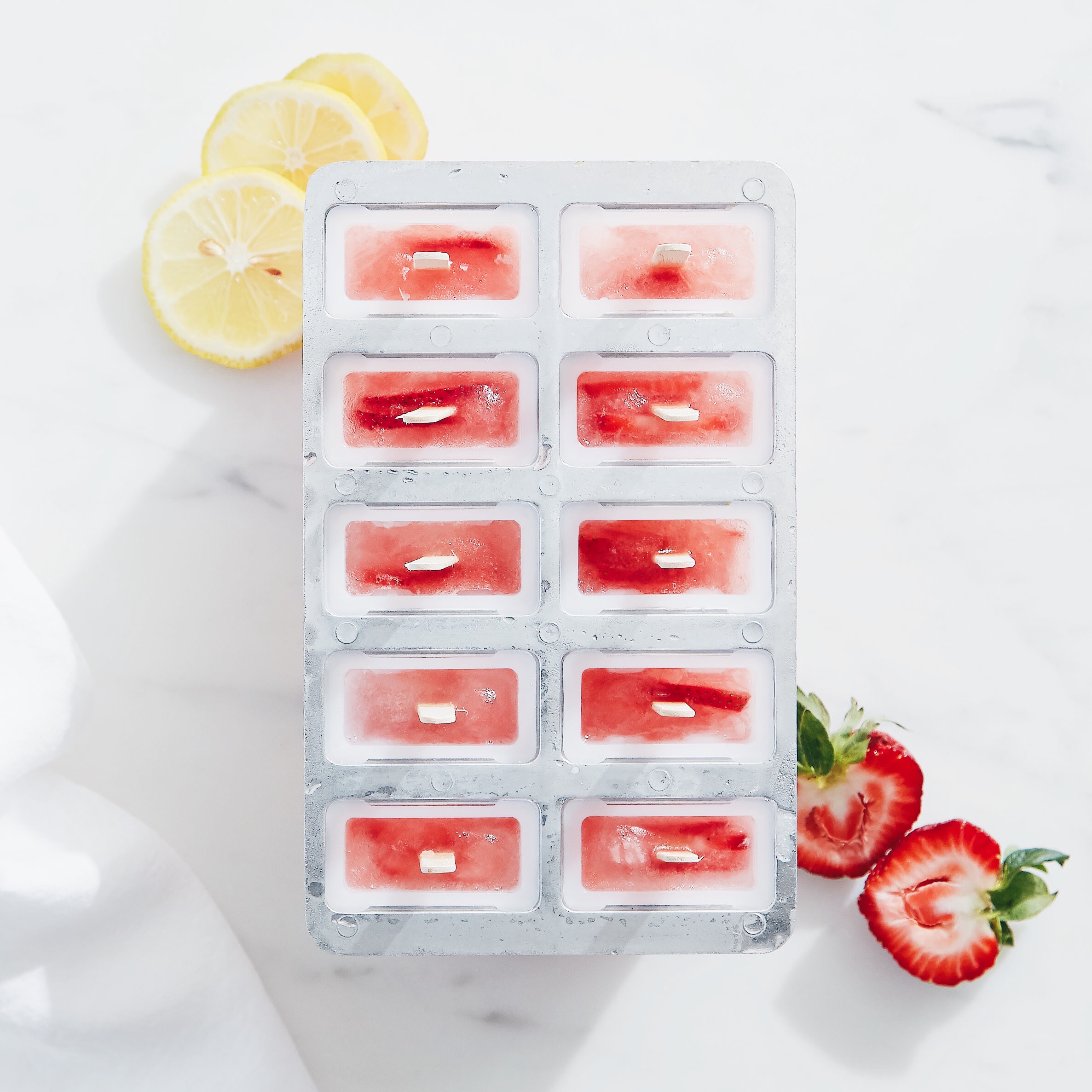 Strawberry Pink Lemonade Popsicle Recipe