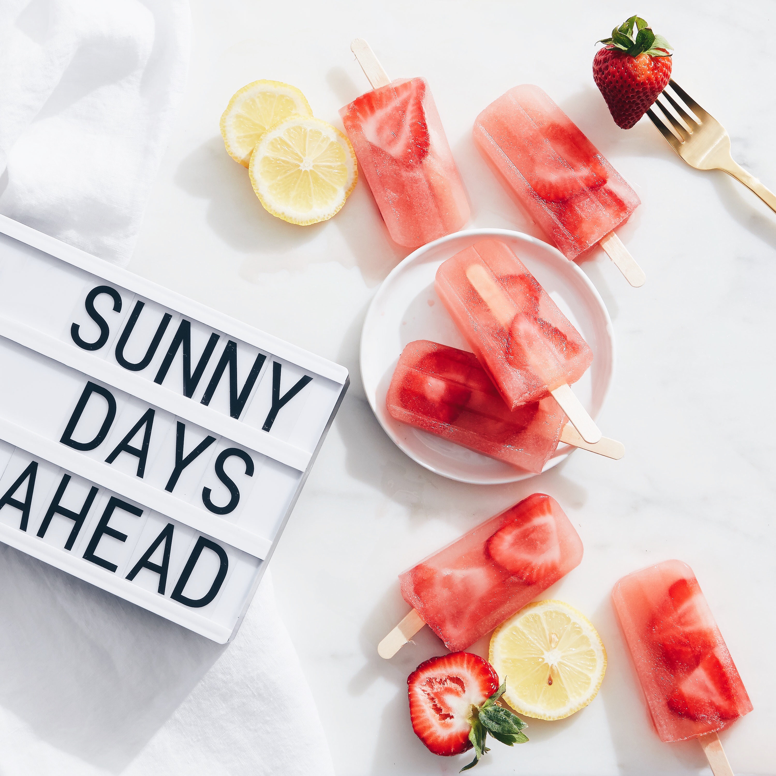 Strawberry Pink Lemonade Popsicle Recipe