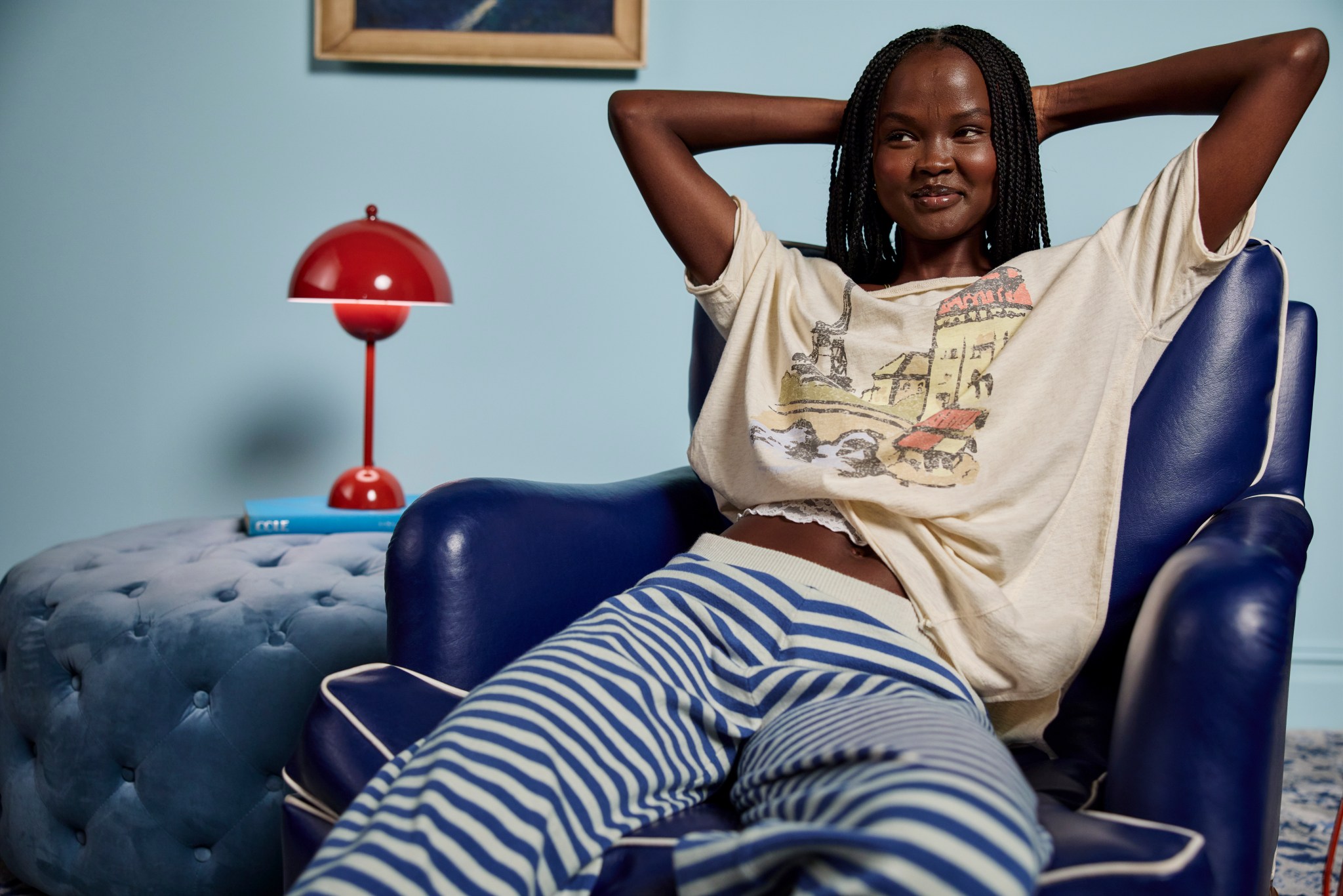 Woman in Aerie graphic t-shirt.